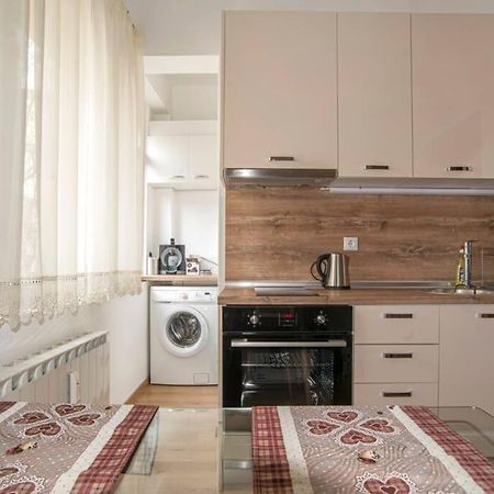 Elegant & Stylish 2 Bedroom Top Central Apartment Sofia Esterno foto